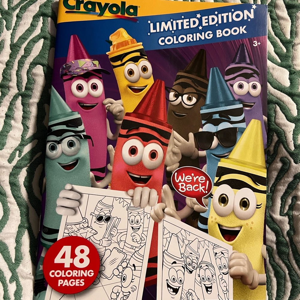 Crayola Party Limited Edition Coloring Bookth reunion of 8 Retired Crayons